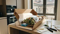 Dal campo al vaso: il dettaglio che fa durare di più un bouquet (e rende il regalo indimenticabile)